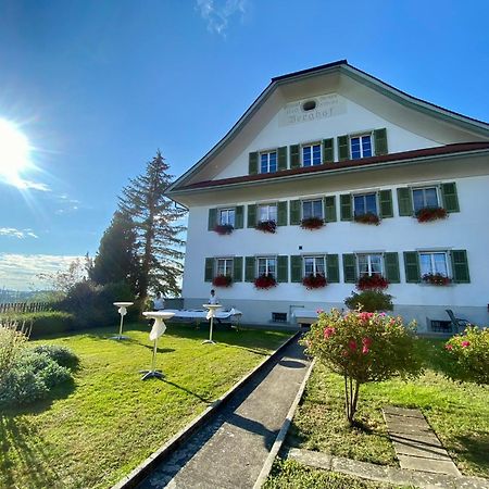 Berghof Erlebnis Ag Bed & Breakfast Pfaffnau Dış mekan fotoğraf